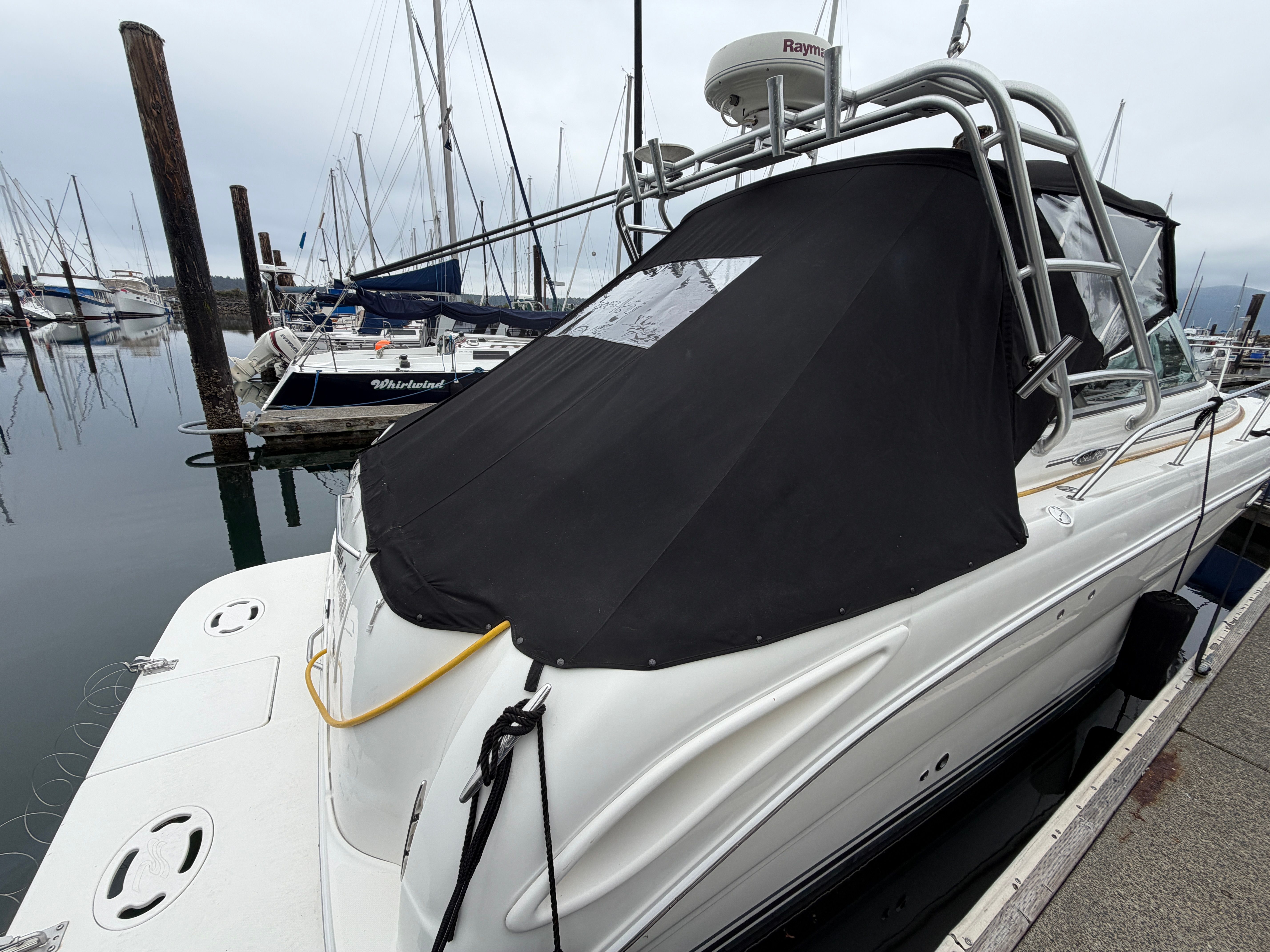 2005 Sea Ray 290 Amberjack docked at marina.