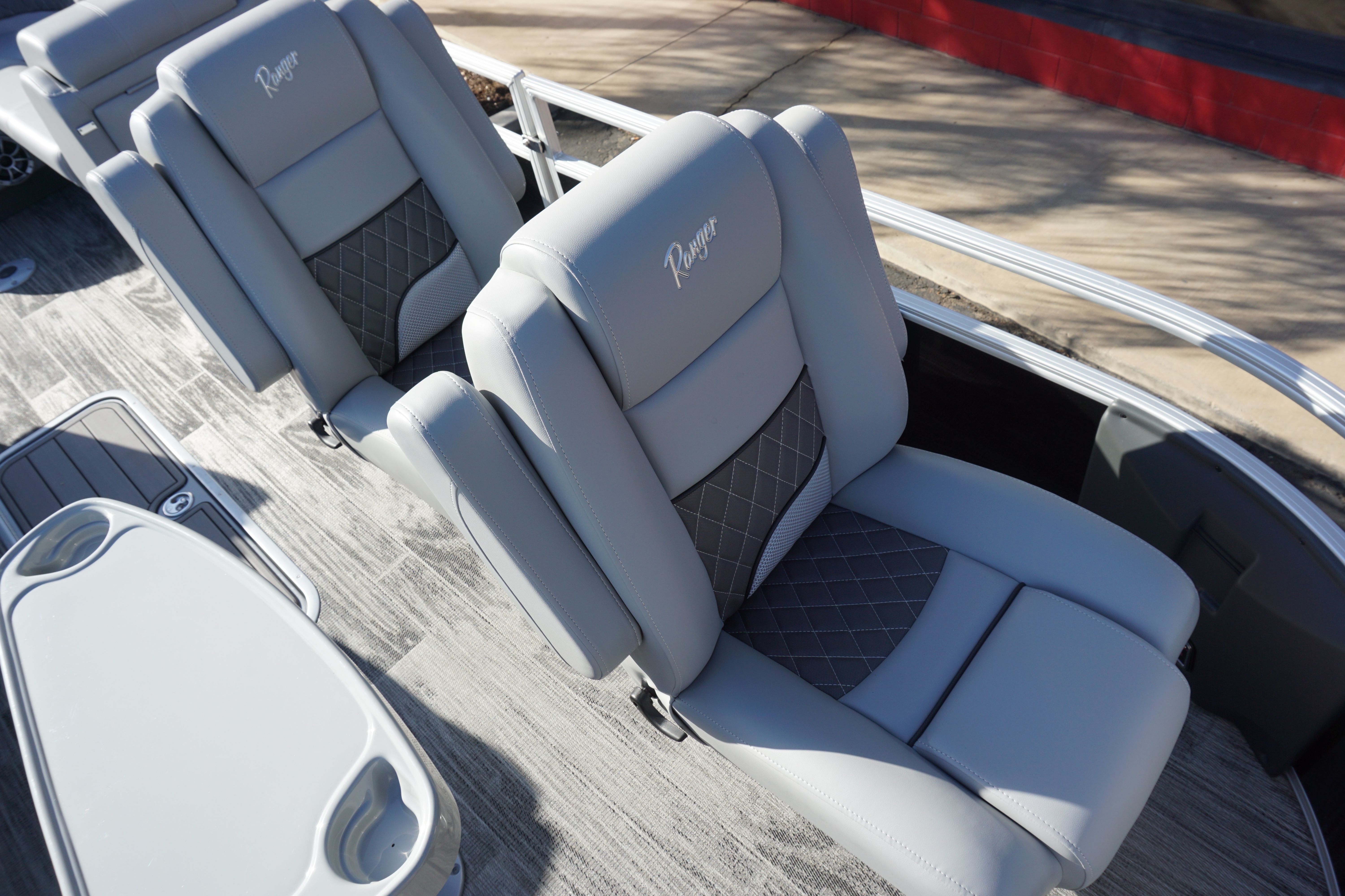 2025 Ranger 223FC - 9