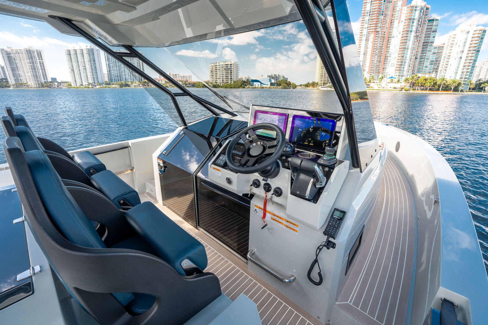 2025 De Antonio Yachts D36 OPEN - 23