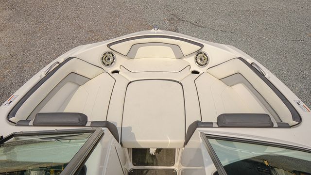 2015 Yamaha Boats SX192 - 21