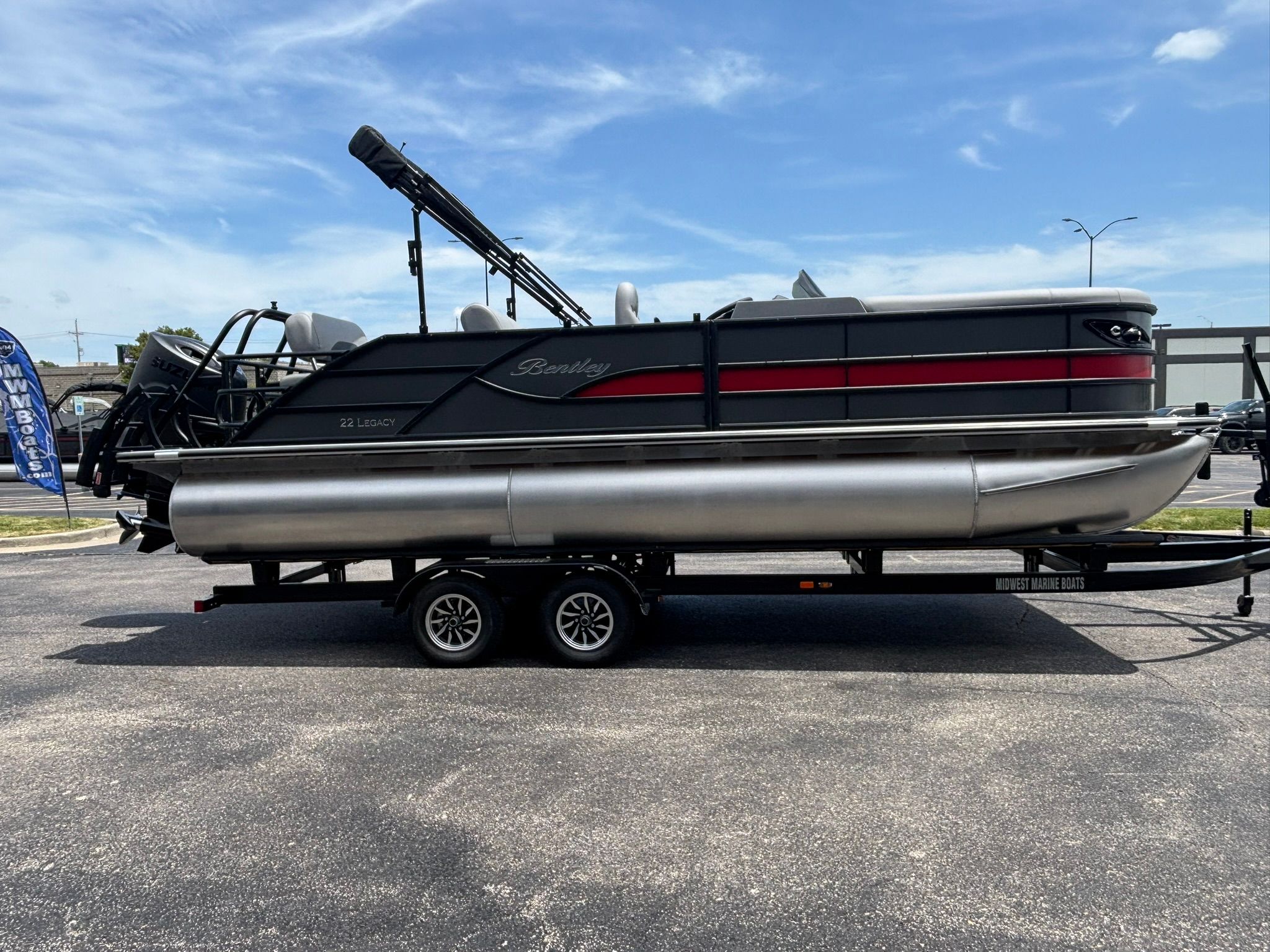 2027 Bentley Pontoons 223 LEGACY QSB - 26