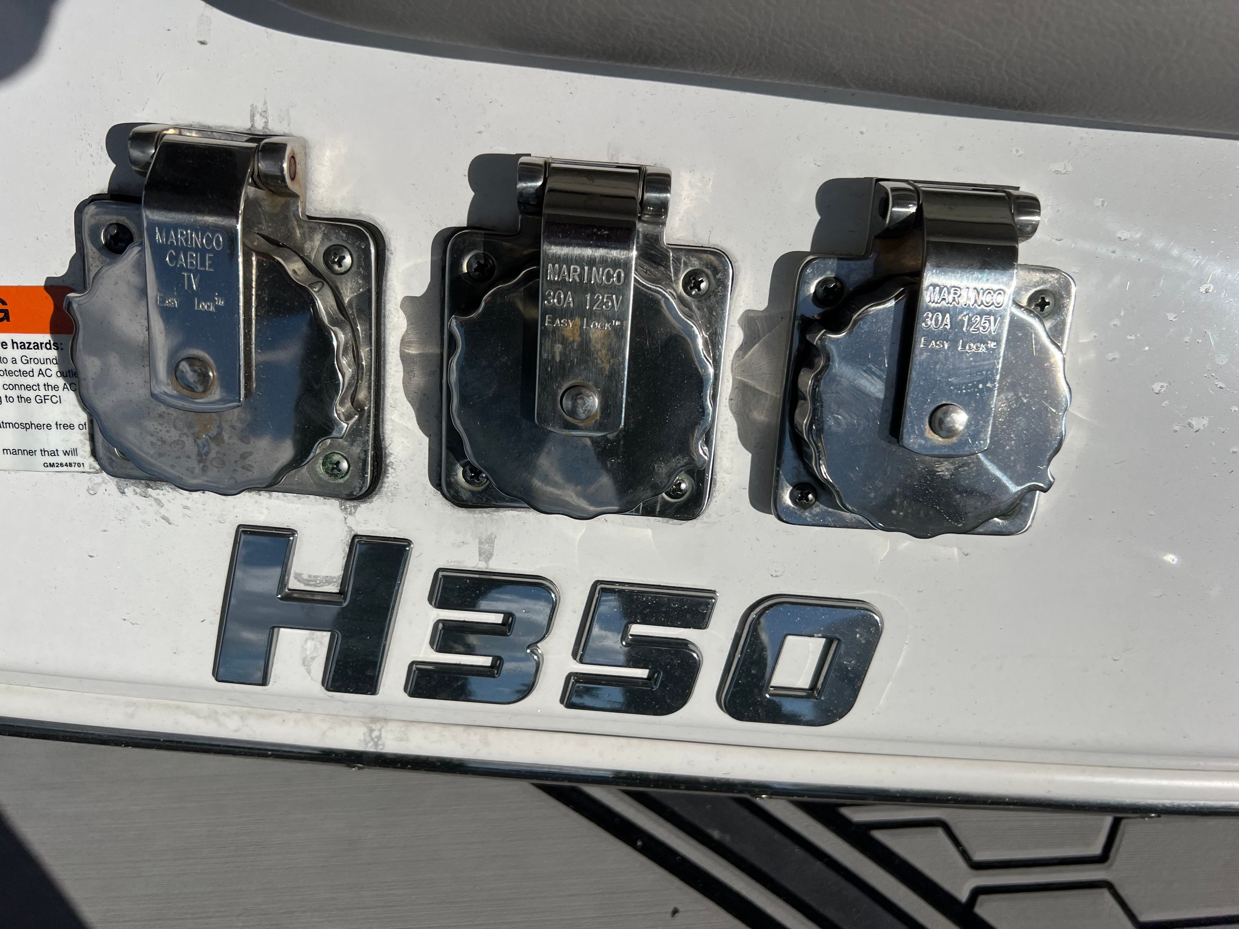 2023 Four Winns H350 - 35