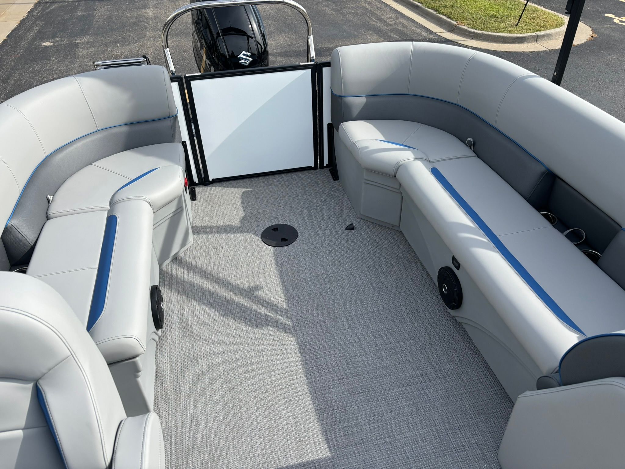2027 Bentley Pontoons 223 Bolt - 20