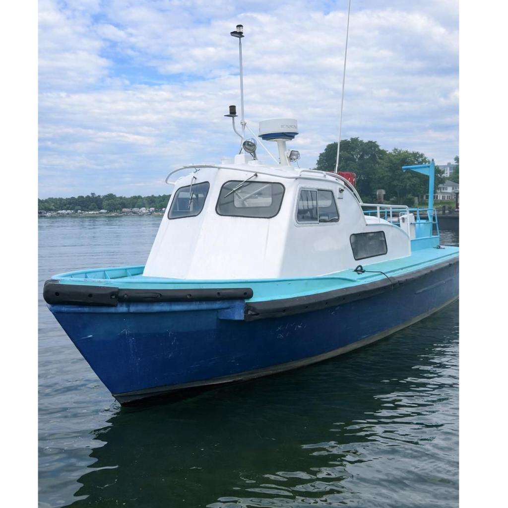 1969 Custom Loureauville 33' Pilot Boat