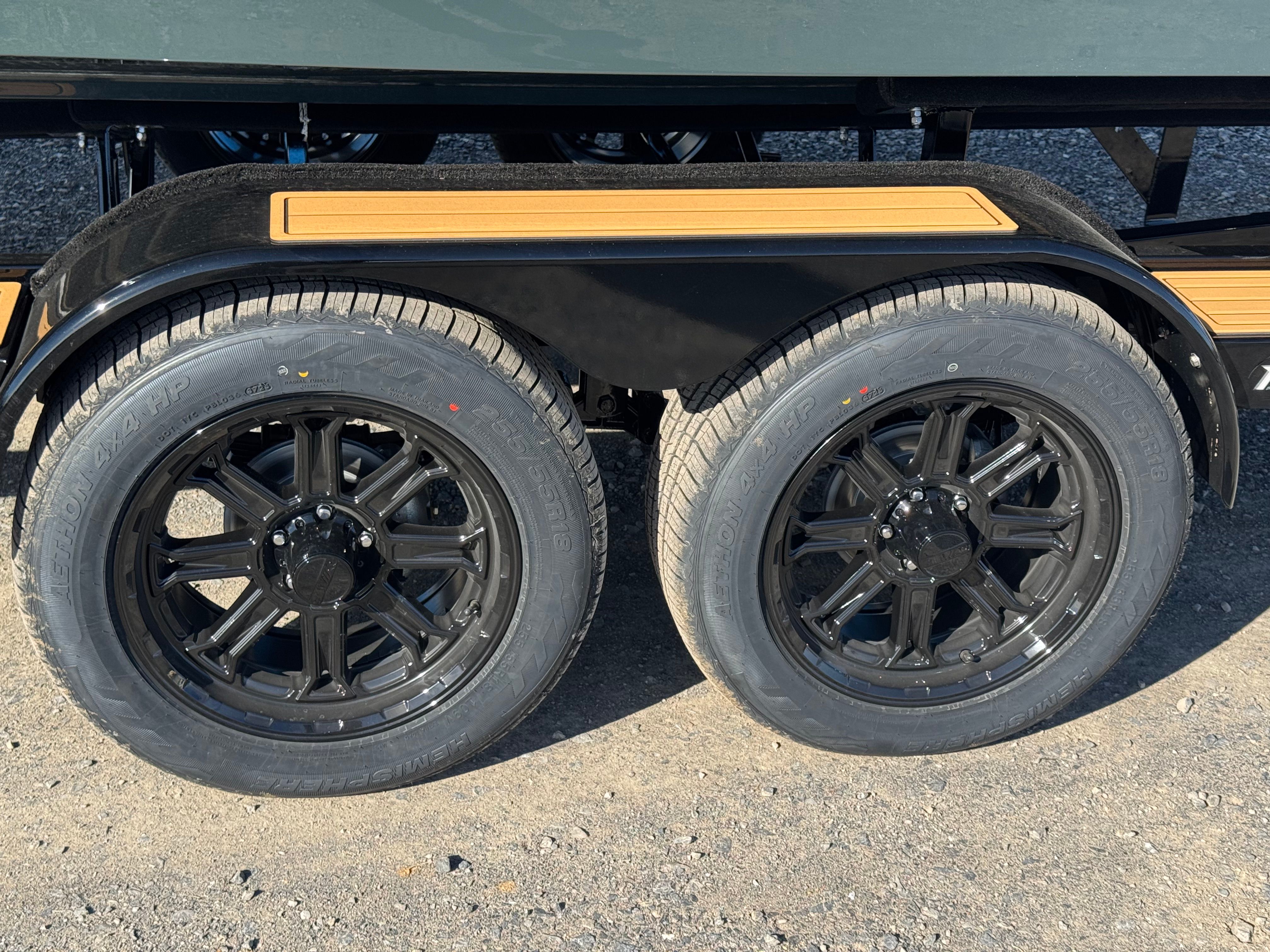 2026 Cobalt R4 Surf - 17