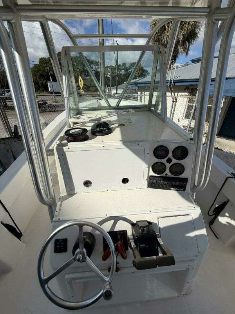2004 Regulator — - Image 10