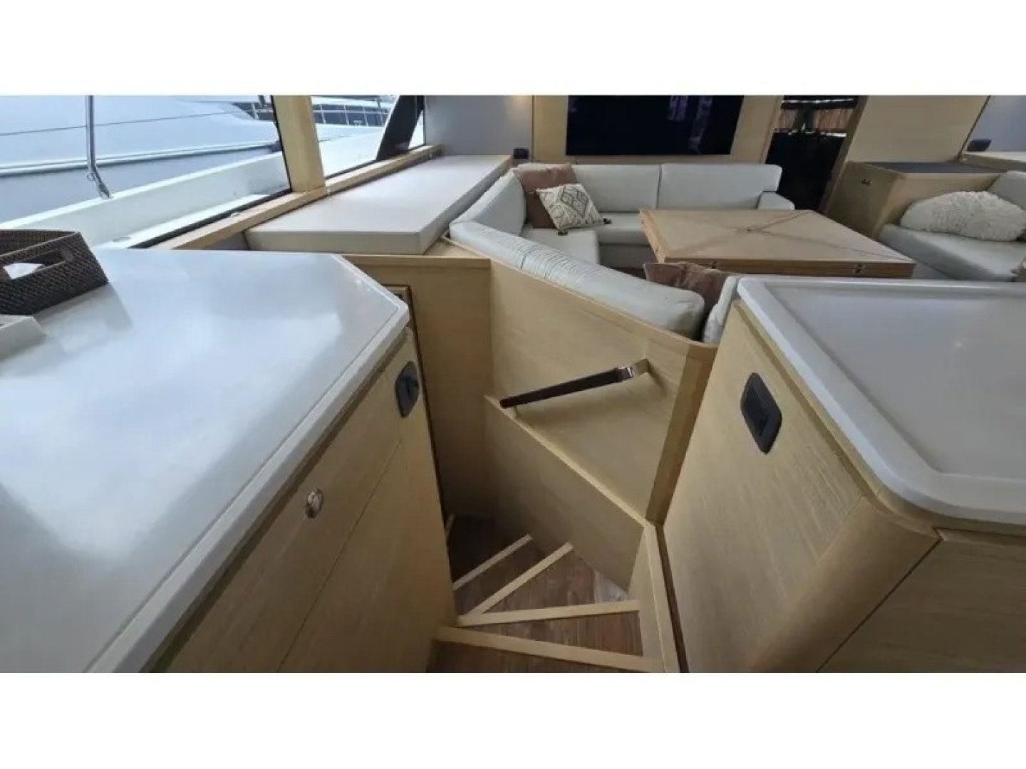 2025 Aquila 54 YACHT - Image 39