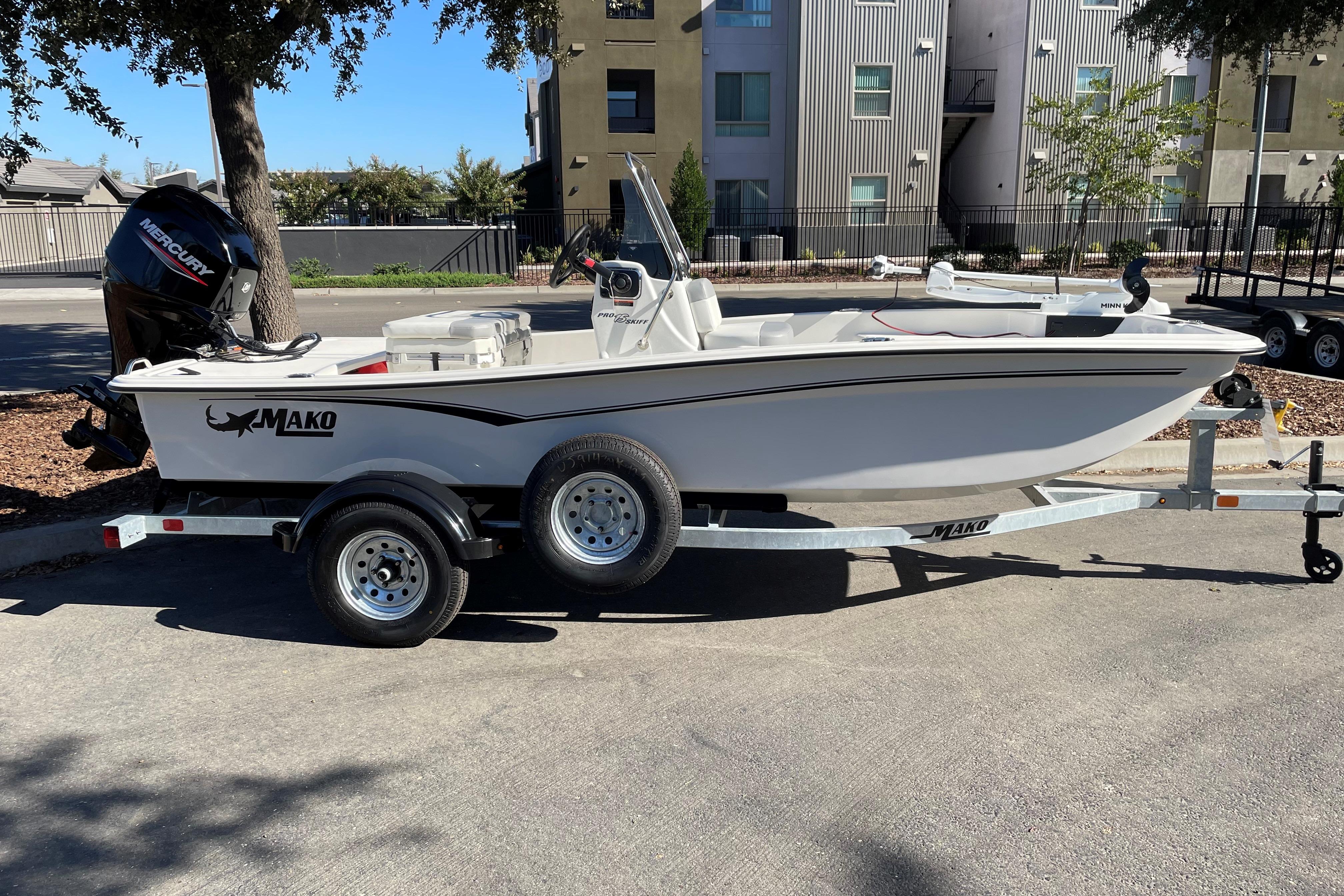 2025 Mako Pro Skiff 15 CC