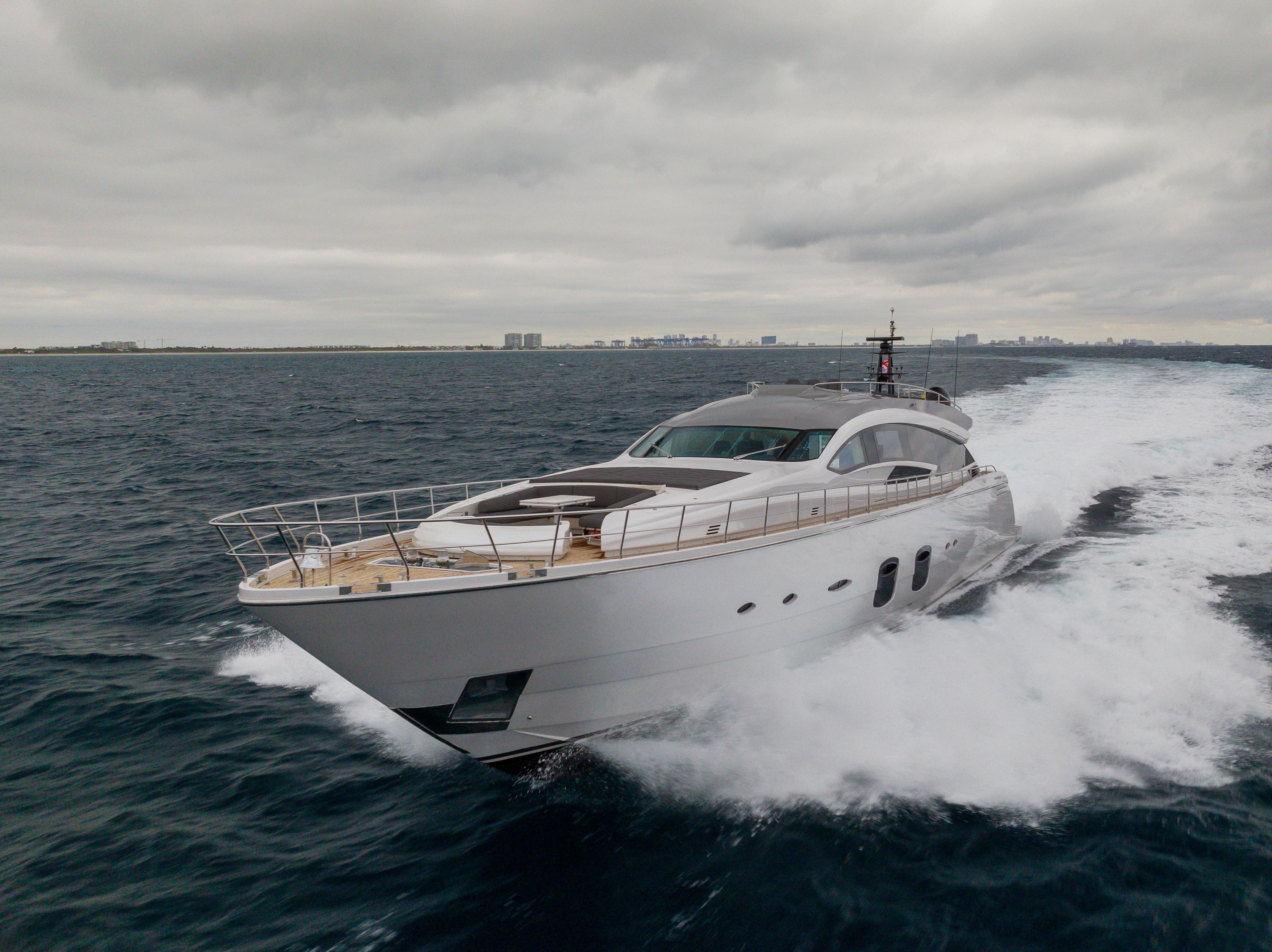 2018 Pershing 108