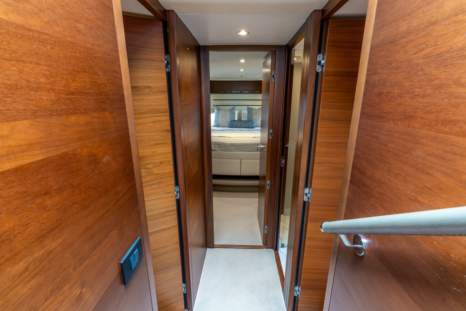 2018 Princess Yachts — - Image 50