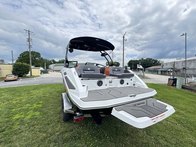 2027 Scarab 210 LX Wake - 5