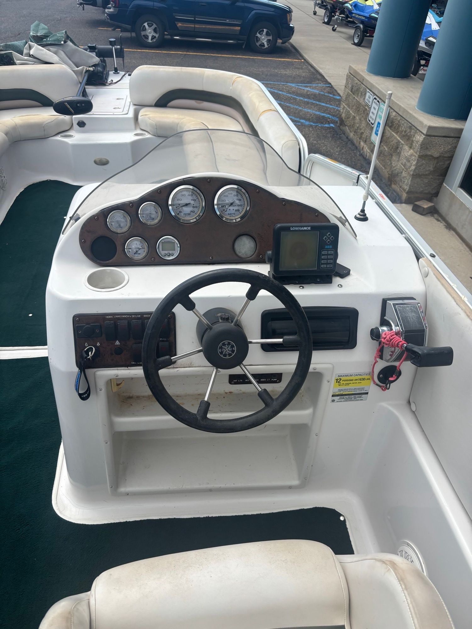 2001 Hurricane 228R Deckboat - 7