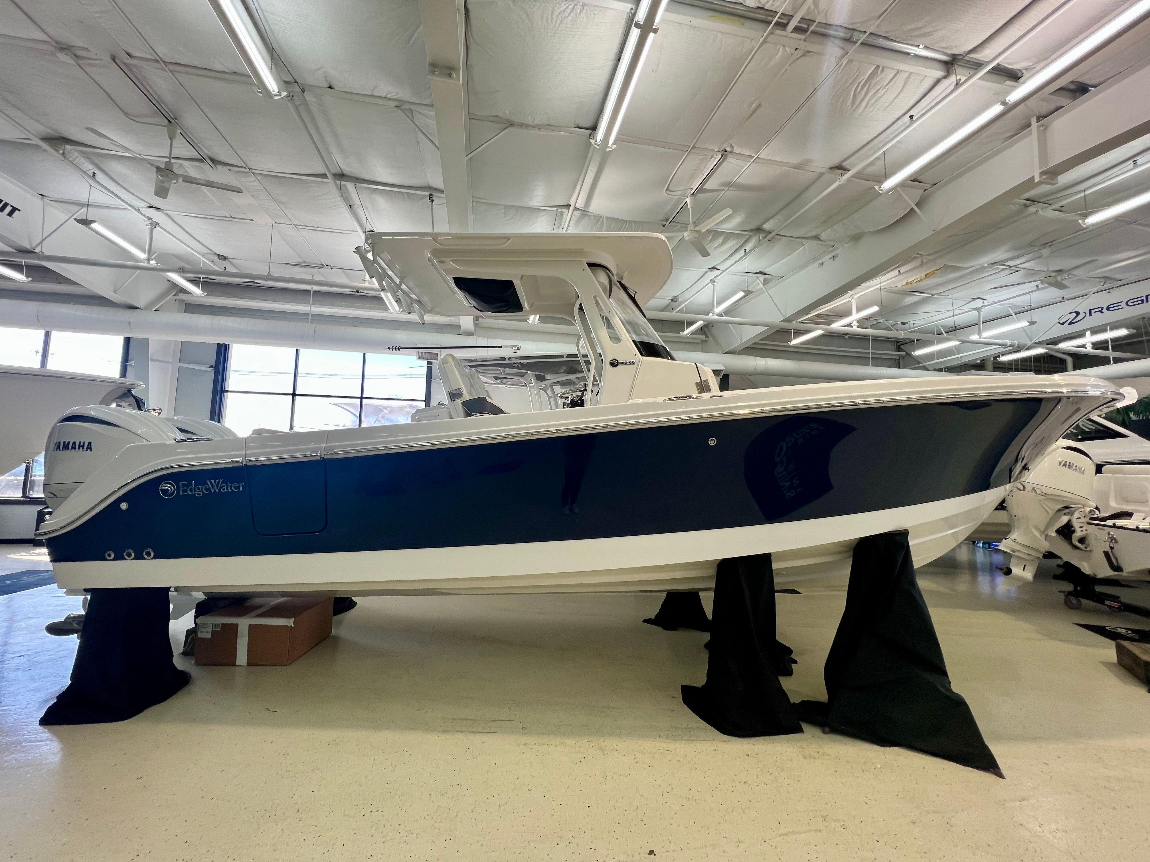2025 Edgewater 262CC