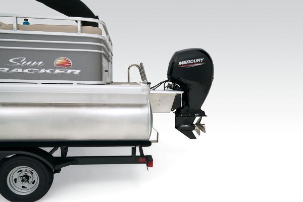2023 Sun Tracker Party Barge 22 RF DLX - 53