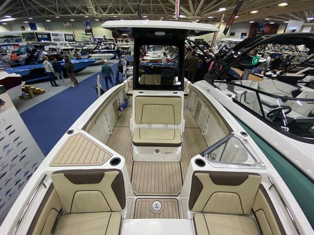 2024 Yamaha Boats 255 FSH Sport H - 31