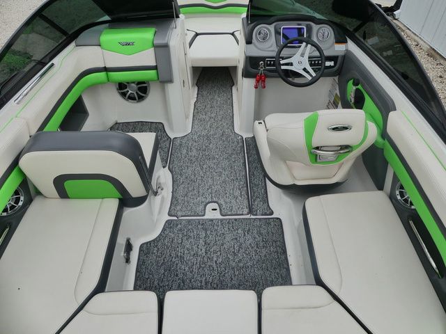 2017 Chaparral Vortex 203 VRX - 11