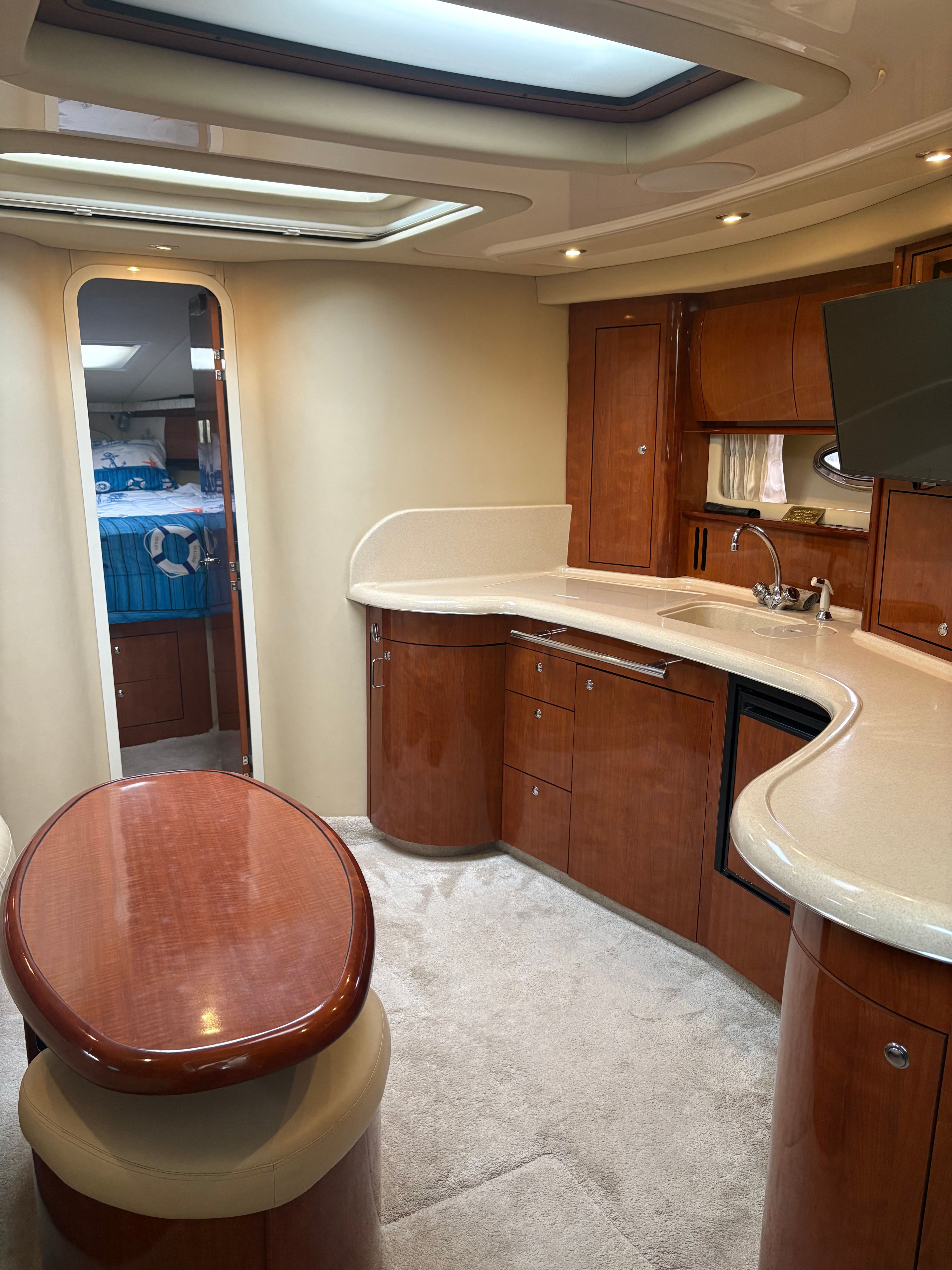 2003 Sea Ray 420 Sundancer - 10