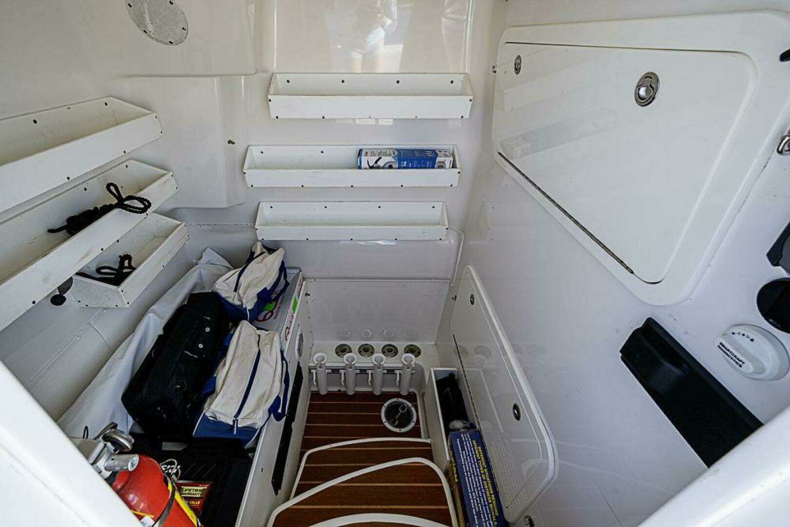 2011 Yellowfin 39 Offshore - Image 13