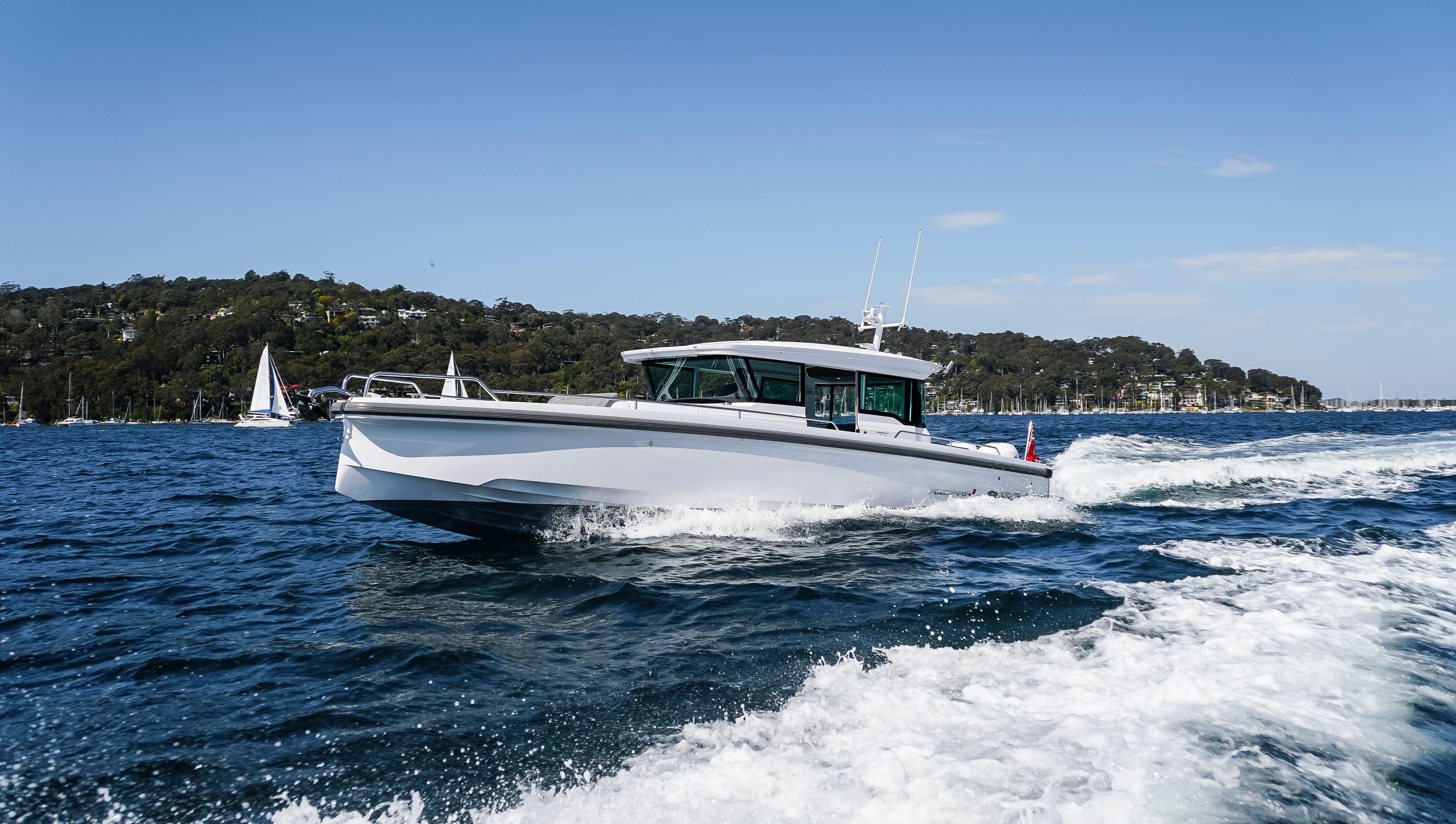 2023 Axopar 37 XC Cross Cabin