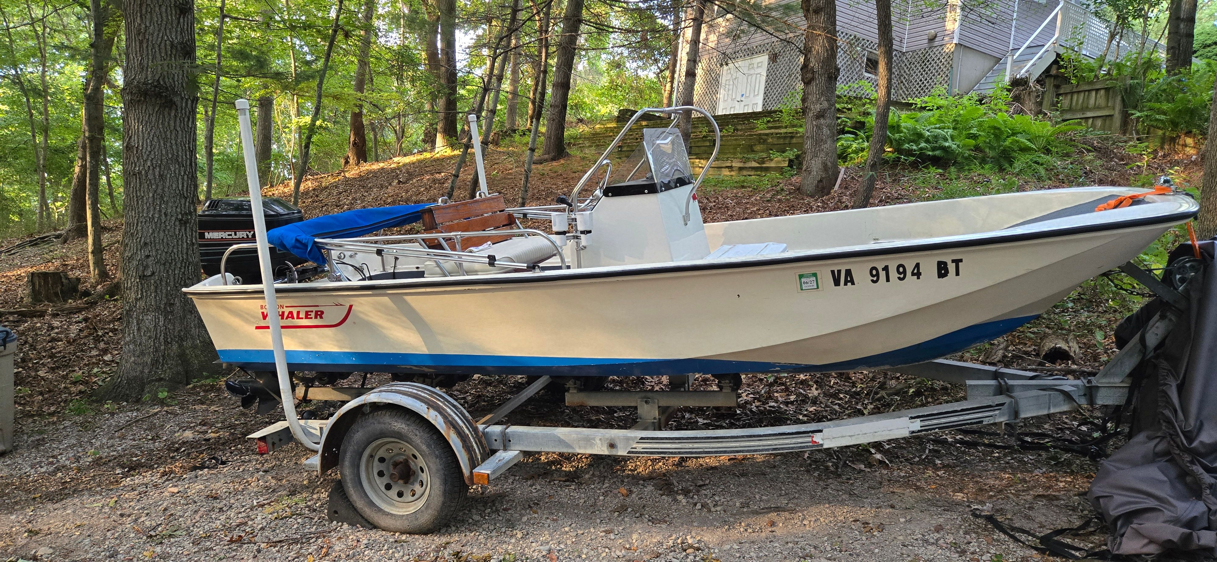 1981 Boston Whaler Montauk - 2