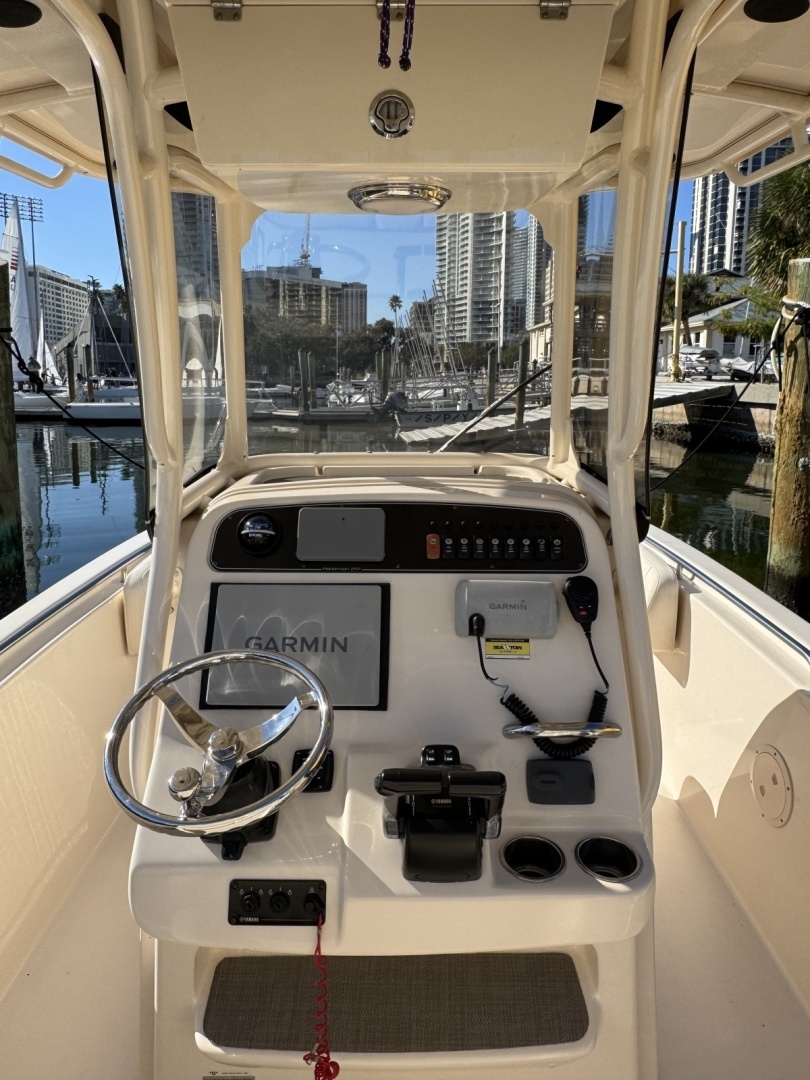 2017 Grady-White Fisherman 257 - Image 8