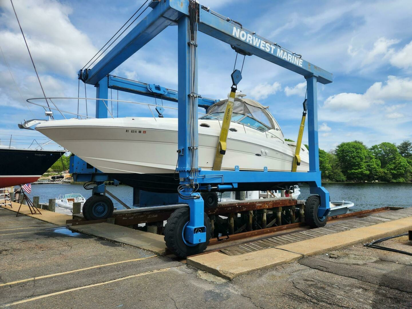 2003 Sea Ray 340 Sundancer - Image 4