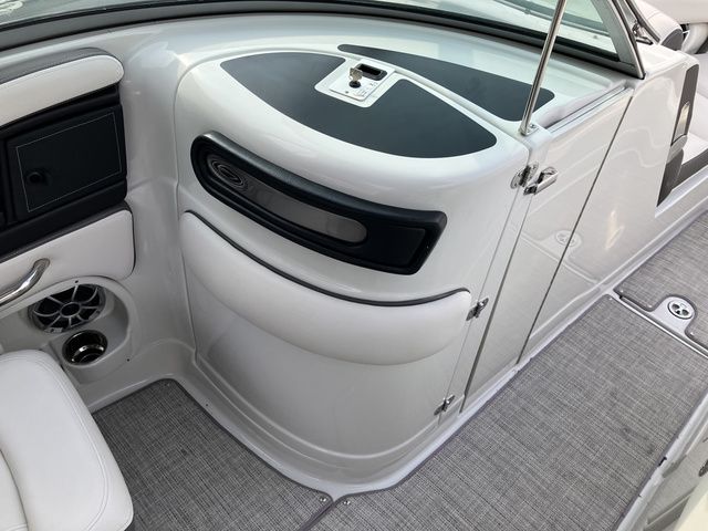 2023 Crownline 270 XSS - 19