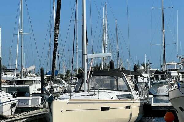 2014 Beneteau 45
