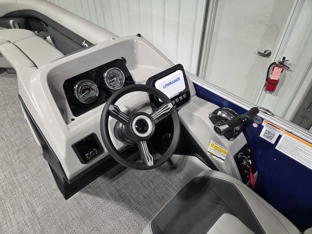 2026 BARLETTA BOATS Aria 24 QC - 14