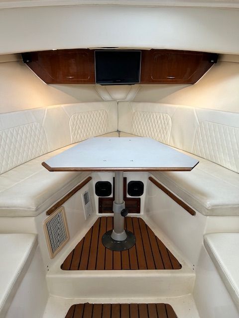 1988 Luhrs Alura - 12