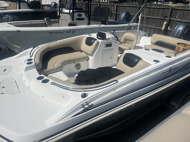 2011 Hurricane SS 188 - 4