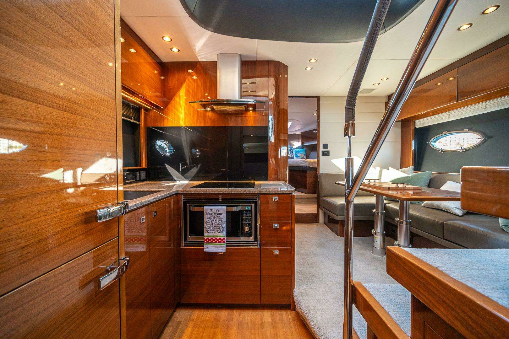 2016 Princess V48 - Image 20