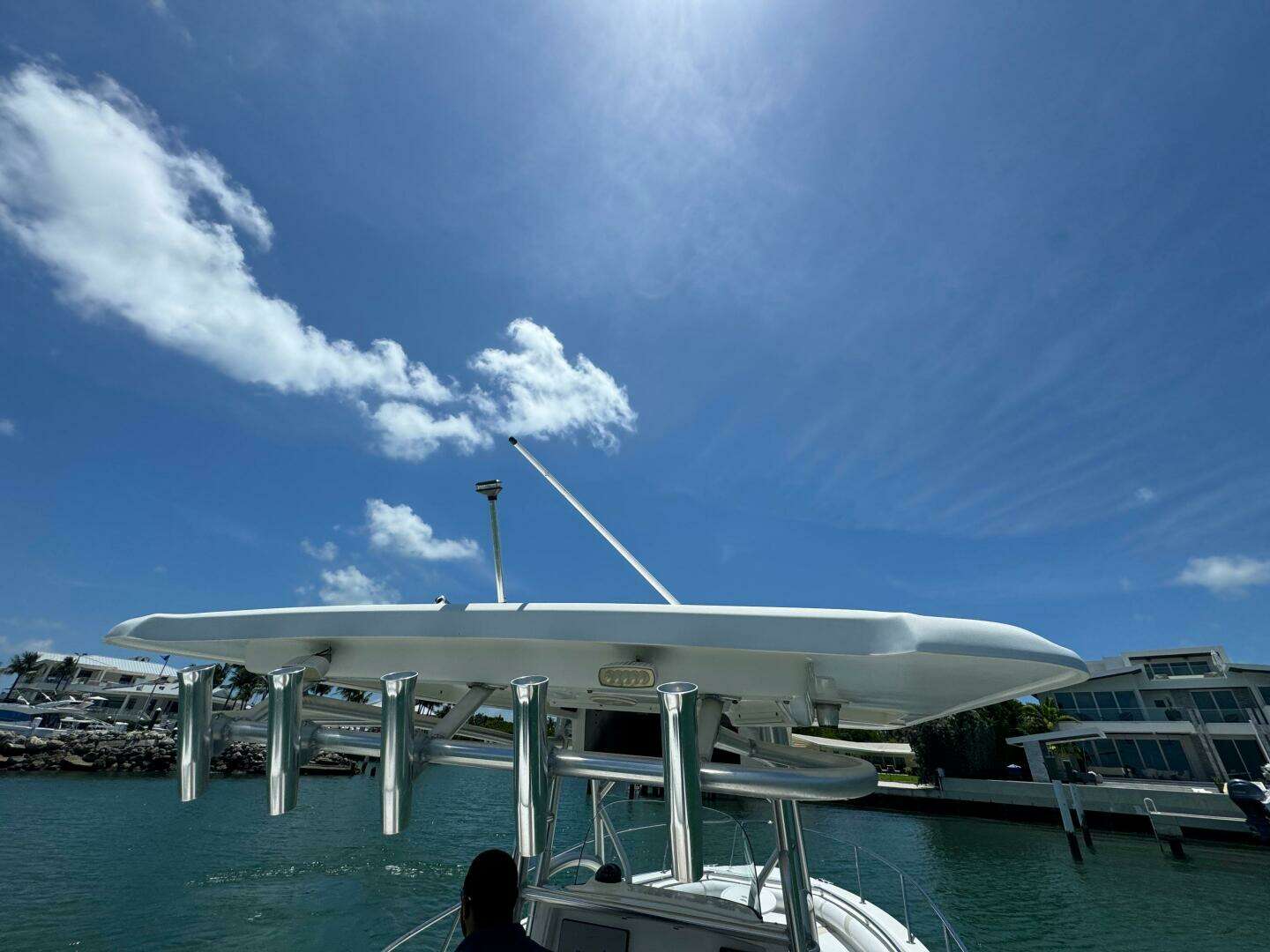 2008 Boston Whaler 320 Outrage - Image 17