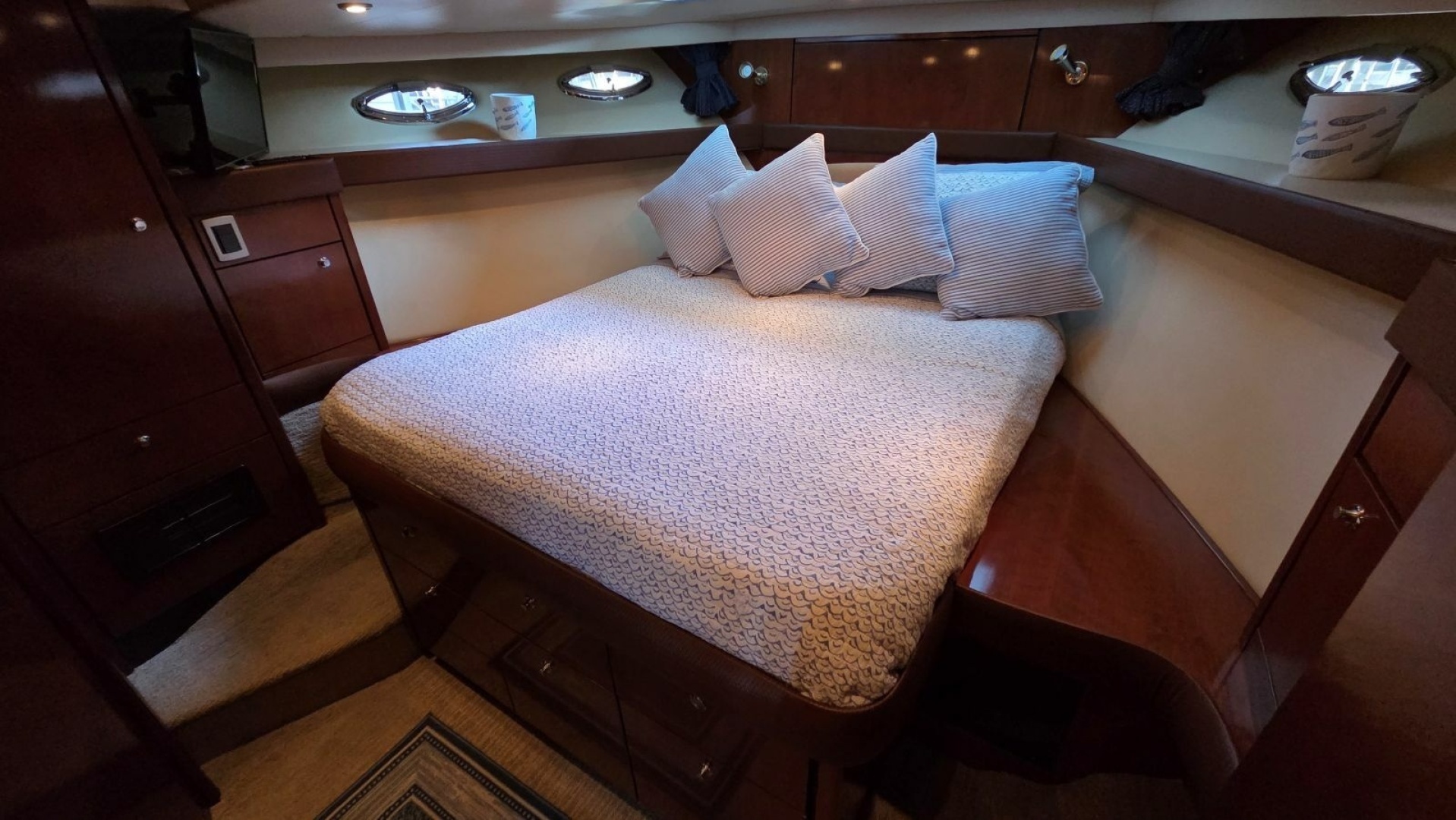 2008 Meridian 490 Pilothouse - Image 52