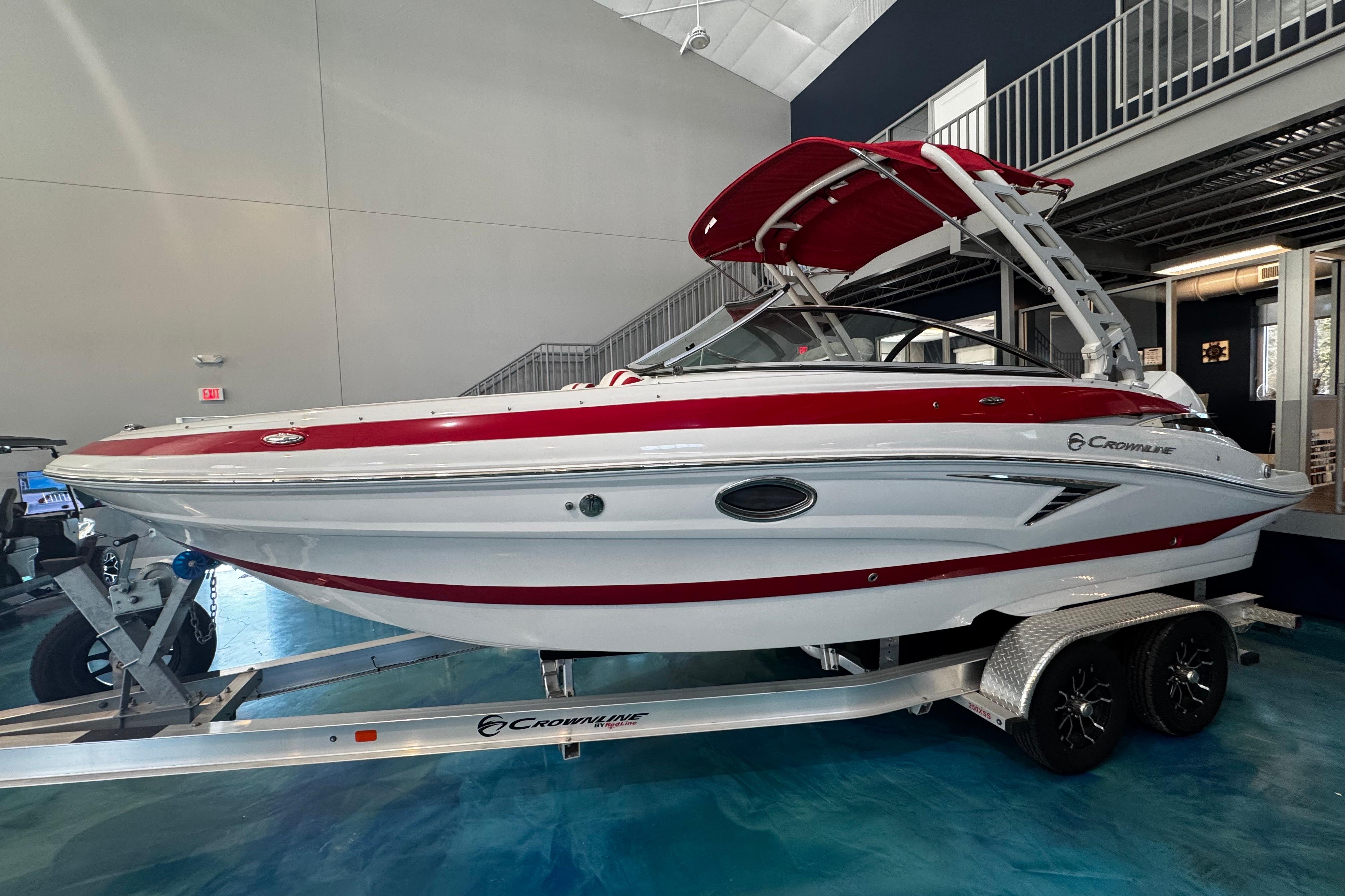 2024 Crownline 250 XSS