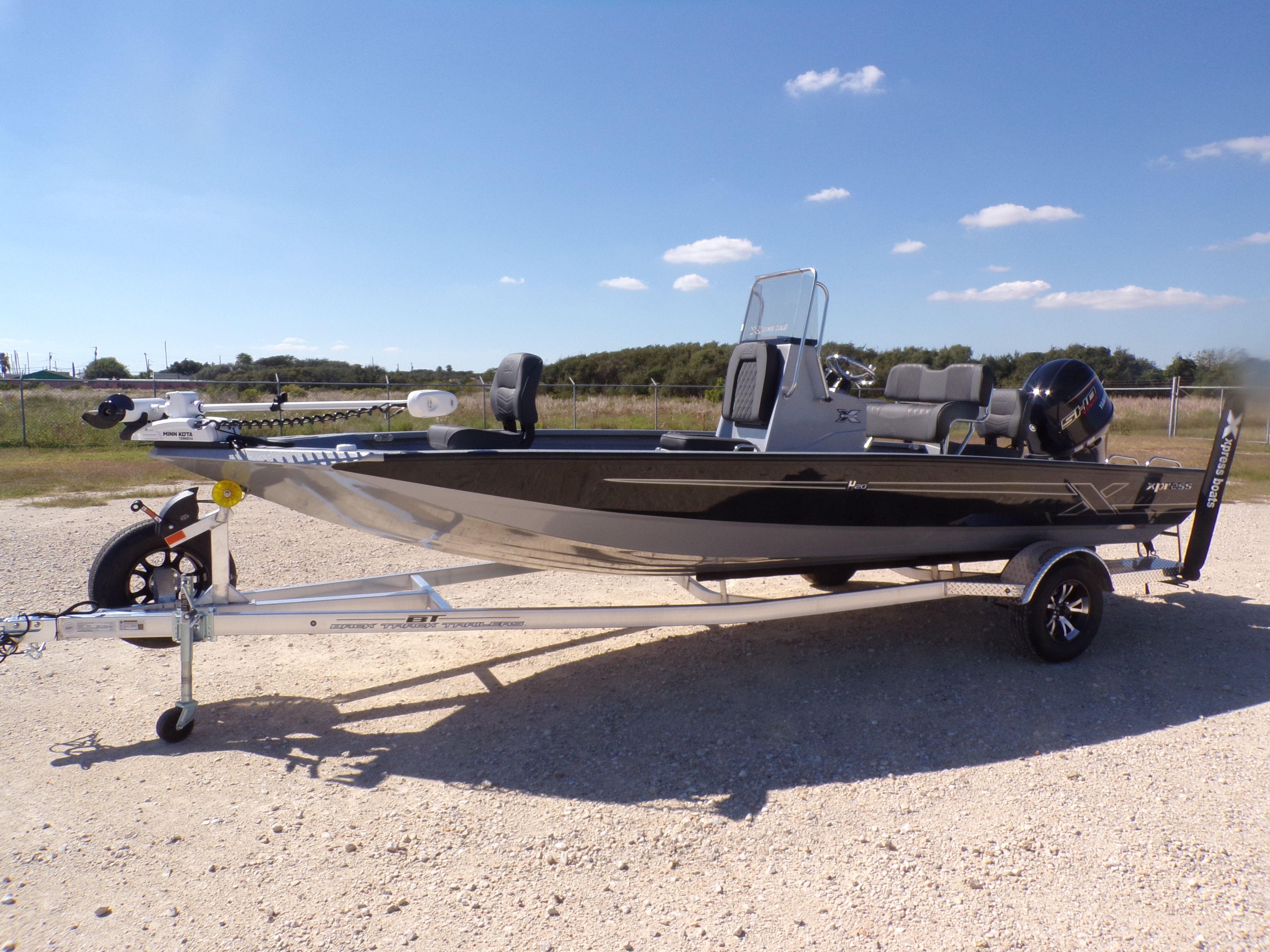 2026 Xpress H20B Bay - 3