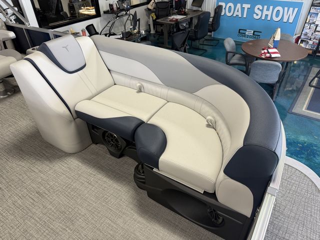 2026 Tahoe LTZ - Quad Lounger - 4
