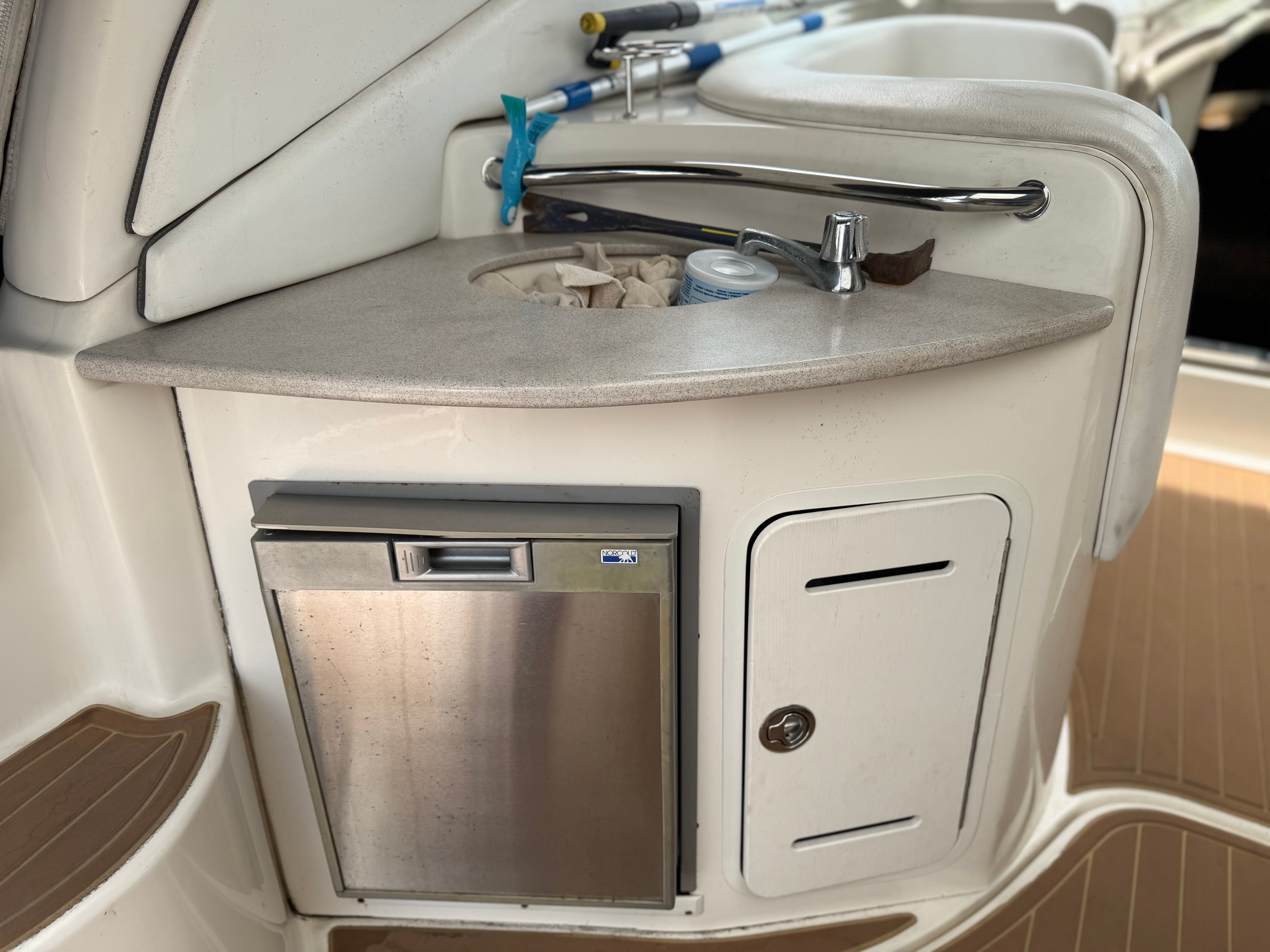 2006 Sea Ray Sundancer 320 - 25