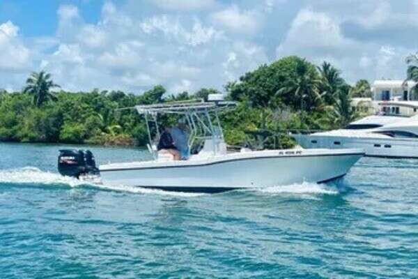2011 Dusky 23'3
