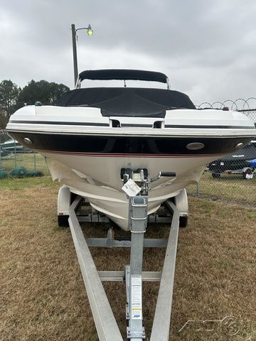 2014 Hurricane 2690 sun deck - 7