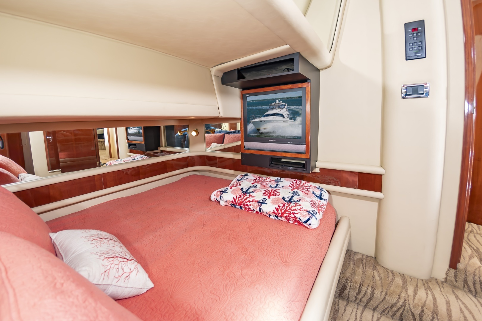 2002 Sea Ray 560 Sedan Bridge - Image 45