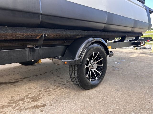 2024 Sea-Doo Switch Sport 21 - 3