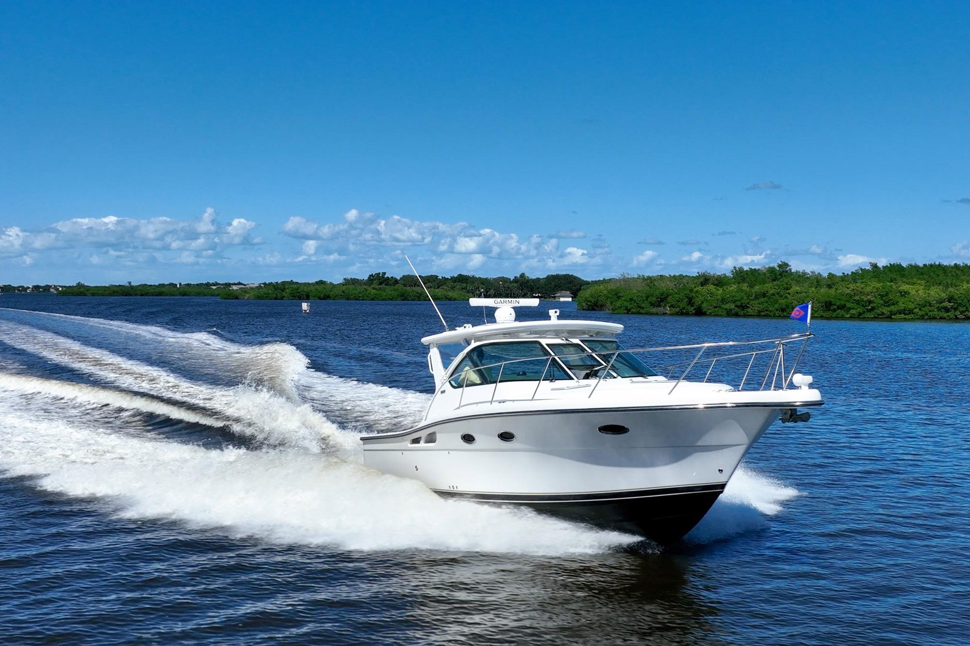 2005 Tiara Yachts 3200 Open