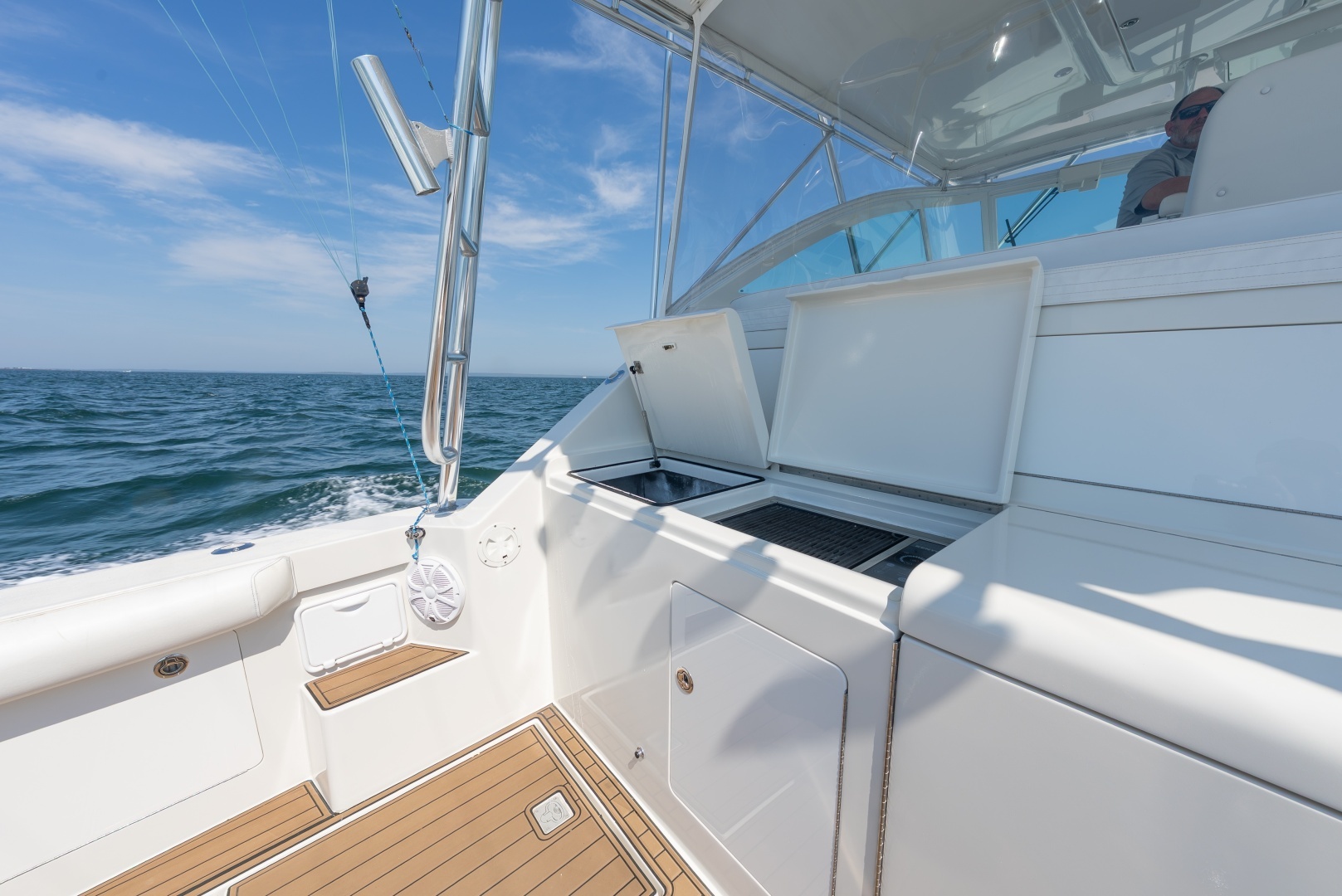 2002 Cabo 45 Express - Image 19