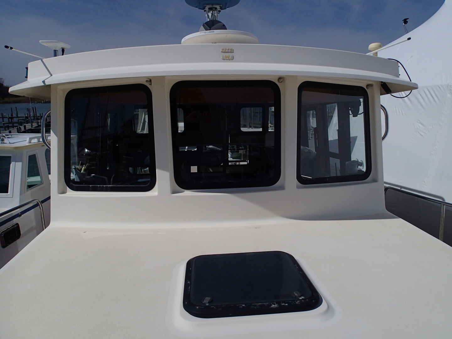 2000 Nordic Tugs Pilothouse Trawler 32 - Image 11