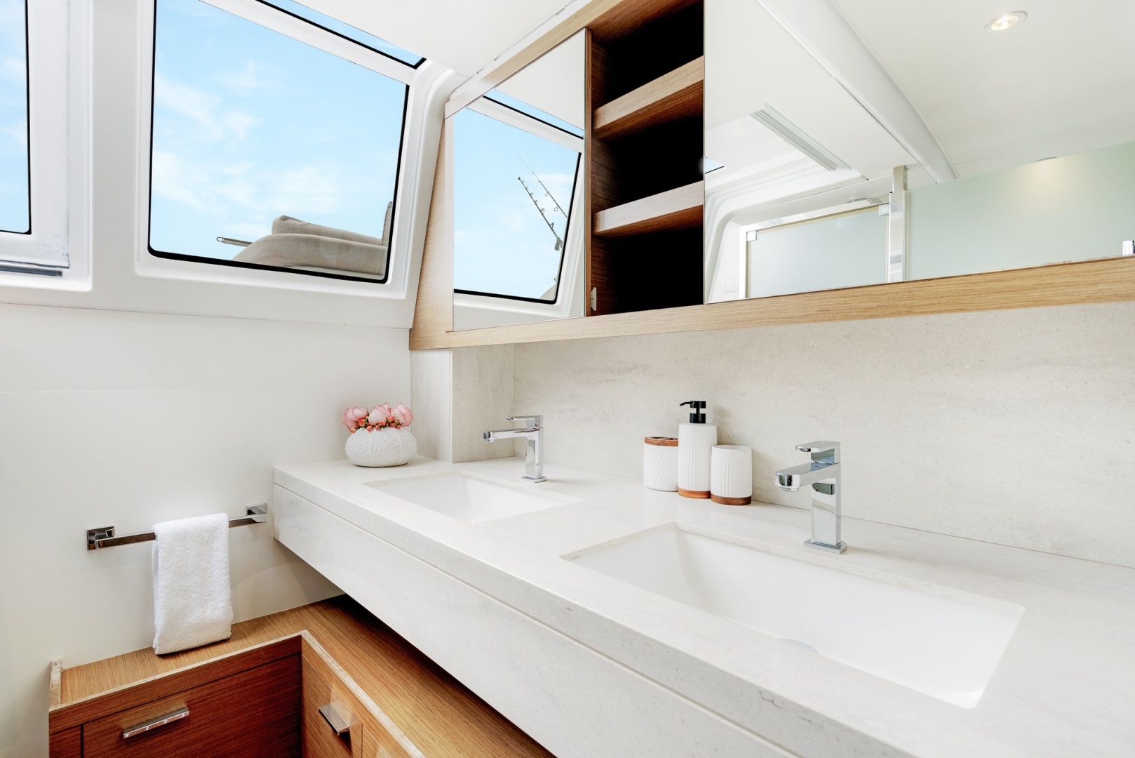 2018 Lagoon 630 Motor Yacht - Image 25