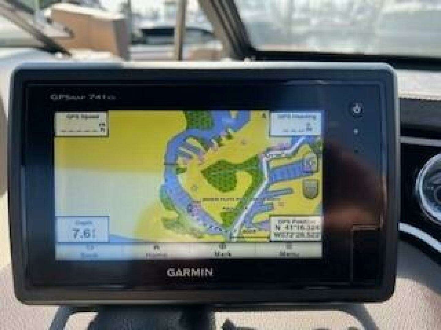 2016 Sea Ray 280 SLX - Image 13