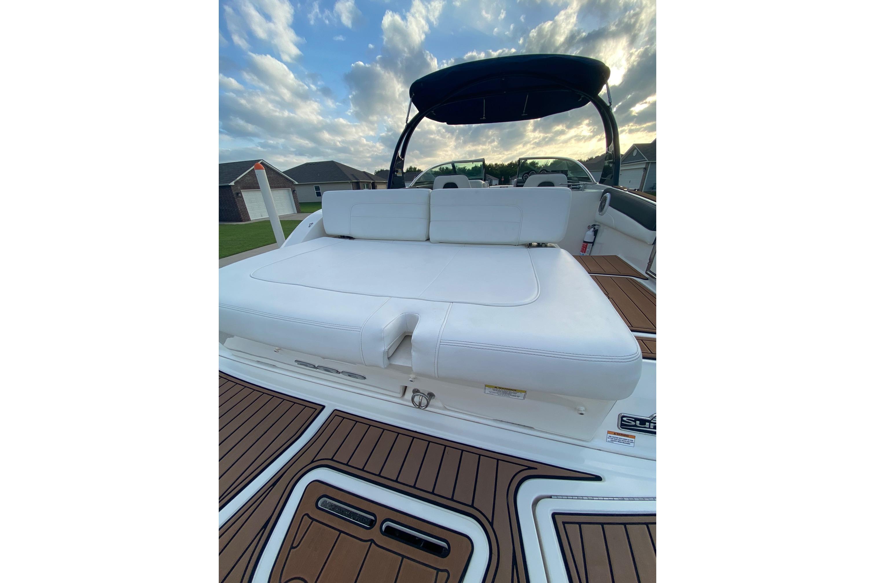 2014 Sea Ray 280 Sundeck - 11