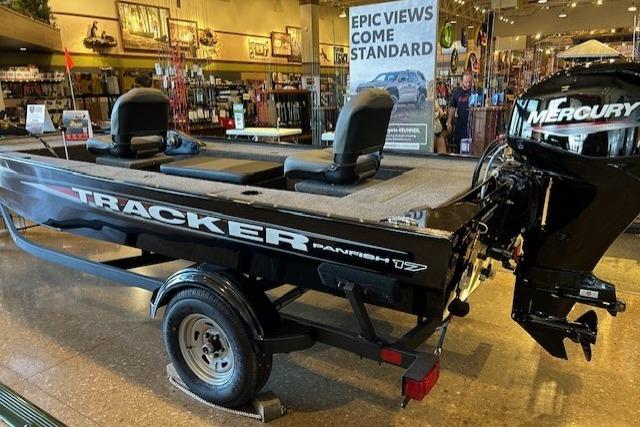 2025 Tracker Panfish 17