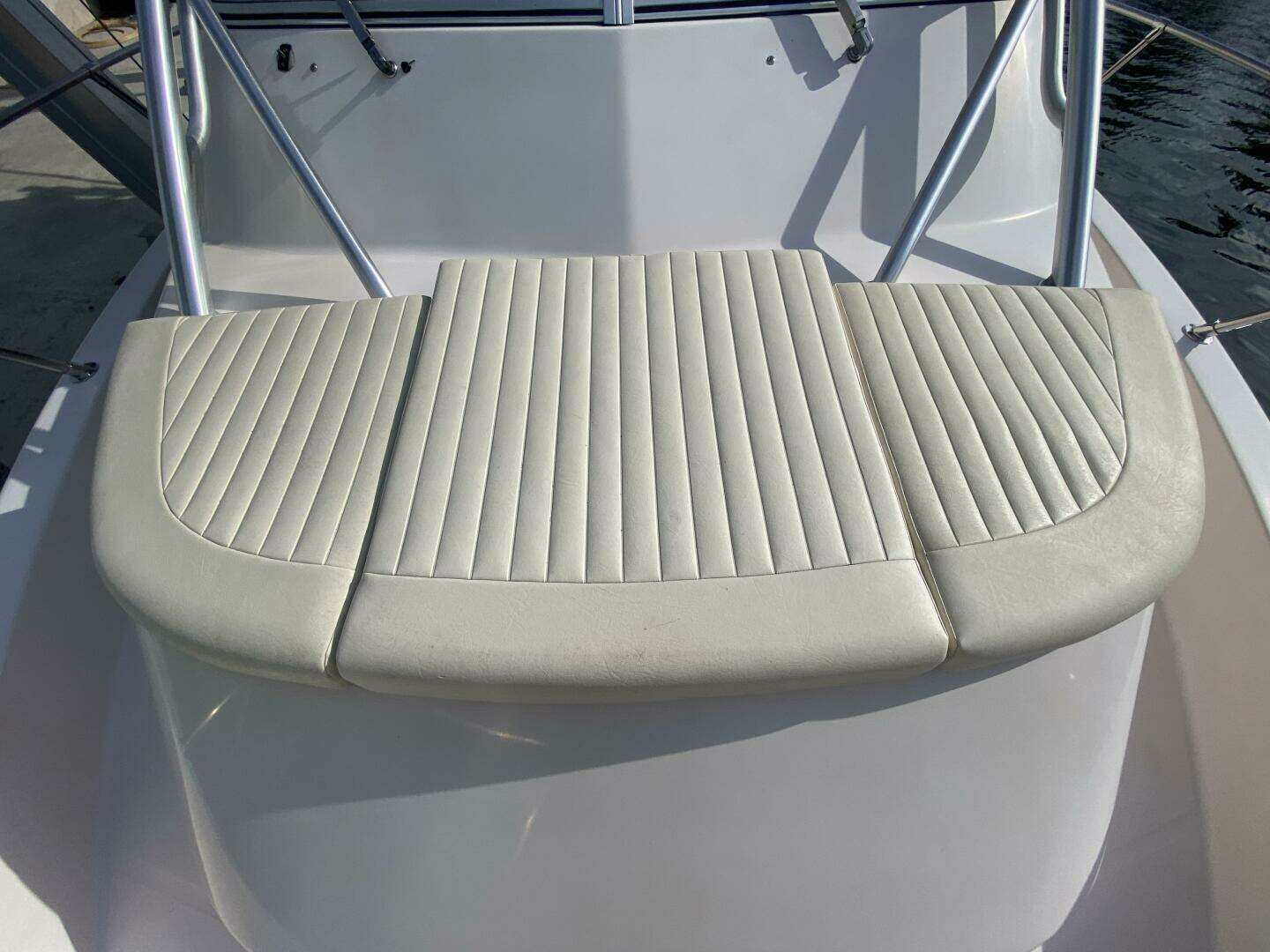 2005 Grady-White Marlin 300 - Image 22